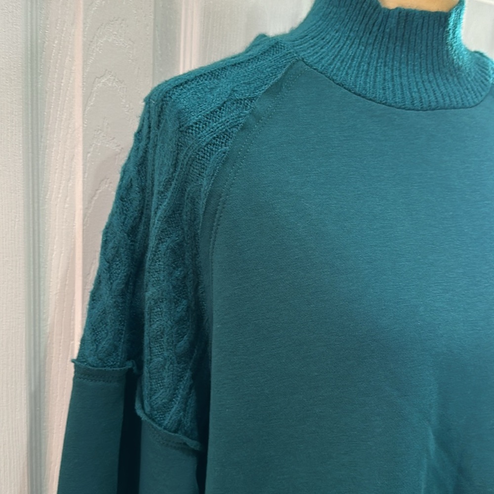 Time and Tru Women's Mixed Media Mock Neck Top Size L - Picture 9 of 13